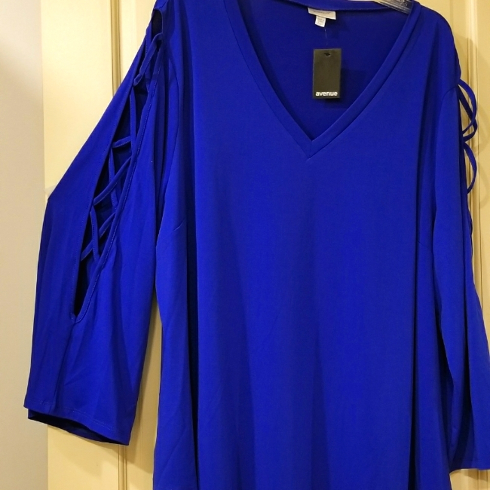 Cobalt blue Avenue top with detailed sleeves